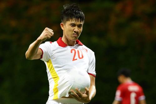 Chuyên gia Phan Anh Tú: 'Phan Văn Đức xứng đáng hay nhất trận'