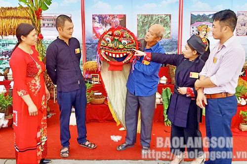 Ông Đầm nặng lòng với di sản múa sư tử dân tộc Tày, NùngTin khácChung tay phòng chống HIV/AIDS trong bối cảnh dịch COVID-19THÔNG BÁO NỘI DUNG, CHƯƠNG TRÌNH KỲ HỌP THỨ BẢY (KỲ HỌP THƯỜNG LỆ CUỐI NĂM 2021) HĐND TỈNH KHÓA XVII NHIỆM KỲ 2021 – 2026