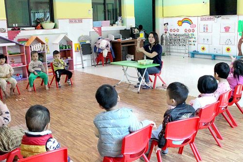 Khuyến khích xã hội hóa trong lĩnh vực giáo dục, đào tạo, văn hóa, thể thao, môi trường