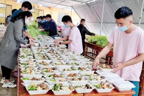 Y tế - Sức khỏe Tin tức y tế Hương Trà kích hoạt 2 khung thu dung, điều trị F0