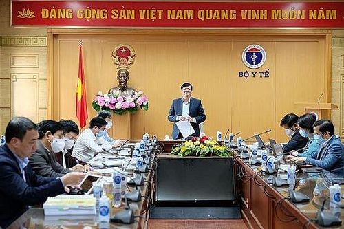Bộ Y tế tăng cường nhân lực điều trị Covid-19 ở 5 tỉnh, thành phía Nam