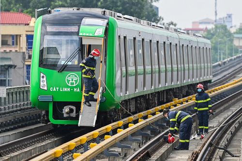 Lãnh đạo Hanoi Metro: Sẽ còn nhiều lần diễn tập trên tàu điện Cát Linh