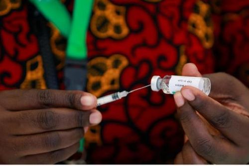 Quốc gia châu Phi vứt bỏ 1 triệu liều vaccine COVID-19 giữa lúc Omicron càn quét