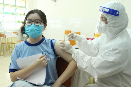 Hơn 14% trẻ em tại TPHCM chưa tiêm vắc xin ngừa COVID-19 mũi 2