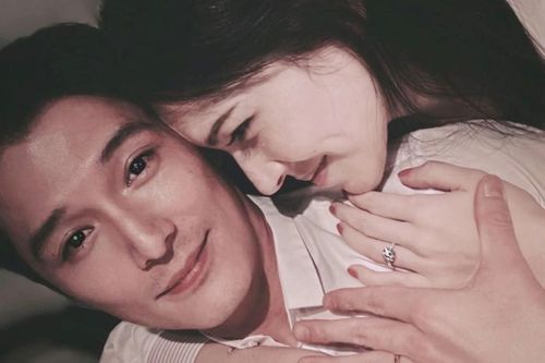 Khưu Trạch và Hứa Vỹ Ninh kết hôn
