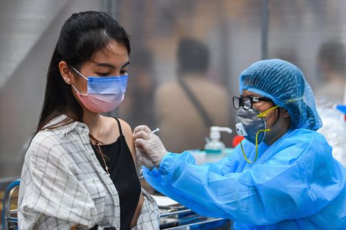 Thủ tướng yêu cầu rà từng người để tiêm vét vaccine