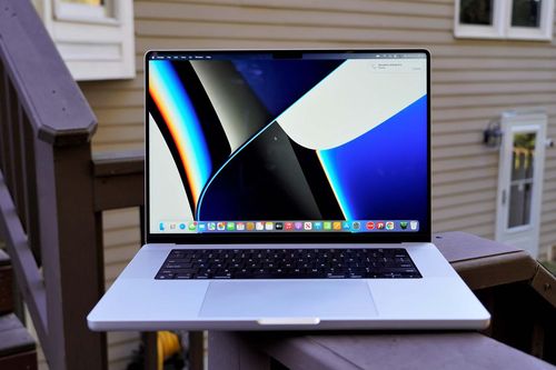 Vừa mở bán, MacBook Pro 2021 đã khan hàng