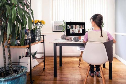 Hơn 50% số người lao động châu Âu muốn tiếp tục làm việc từ xa