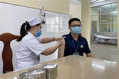 Đồng Nai: Hơn 90.000 trường hợp ưu tiên đã tiêm mũi 3 vaccine COVID-19