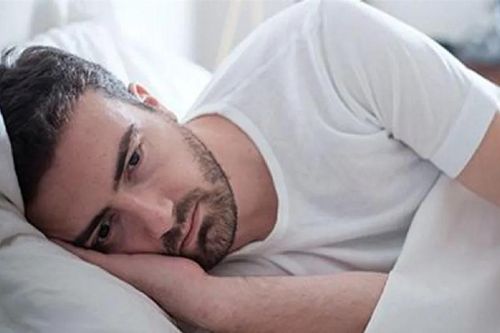 Đêm mất ngủ có thể nhanh chóng làm xáo trộn cảm xúc của bạn