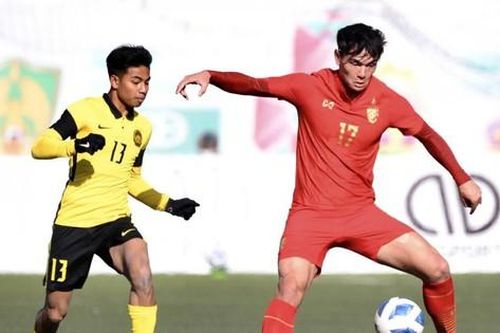 Sao trẻ Thái Lan nhập viện cấp cứu vì đồ ăn, mất AFF Cup