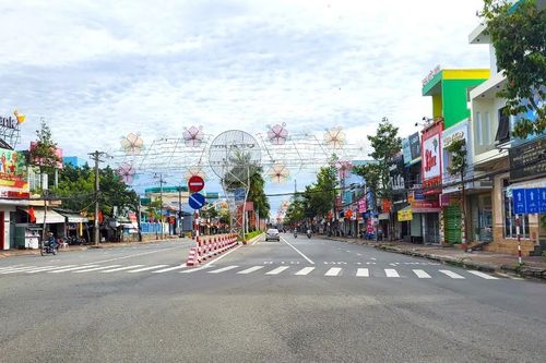 7 quận, huyện 'màu đỏ', Cần Thơ yêu cầu không tập trung quá 10 người nơi công cộng