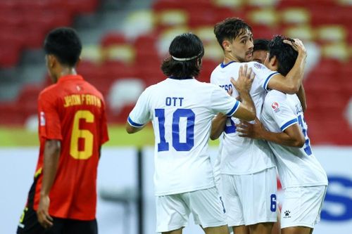 Philippines giành chiến thắng hủy diệt 7-0 ở AFF Cup