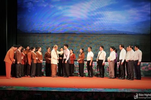 Chương trình nghệ thuật 'Quê hương trong trái tim Người'