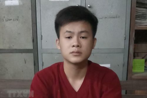 Tuyên Quang: Khởi tố kẻ đấm cán bộ y tế khi được yêu cầu đo thân nhiệt