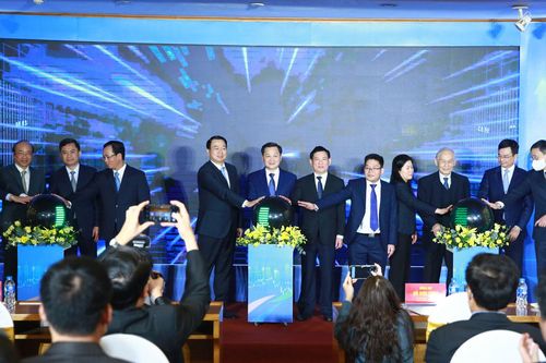 Kỳ vọng thị trường chứng khoán đạt những cột mốc mới
