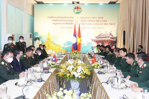 Bộ trưởng Bộ Quốc phòng hai nước Việt Nam – Lào chủ trì Hội đàm Quốc phòng