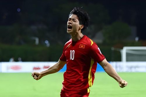 Thống kê khó tin của Công Phượng trước Malaysia: Kỳ tích số 10 khó ai phá được!
