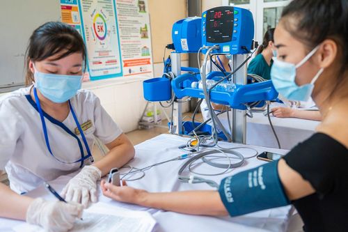 Tích cực tầm soát, Quảng Ninh chủ trương sống chung an toàn với dịch