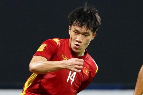Diện mạo mới của Hoàng Đức ở tuyển Việt Nam