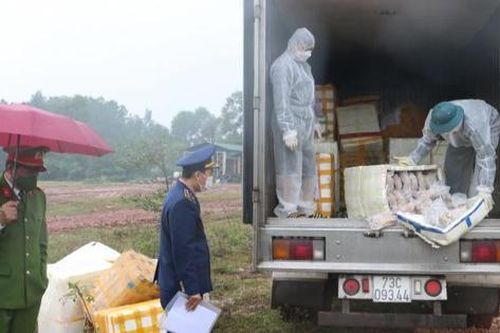 Tiêu hủy gần 2,5 tấn sản phẩm động vật không rõ nguồn gốc