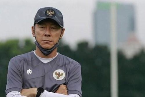 HLV Shin Tae-yong đáp trả 'thách đấu' của ông Park Hang-seo