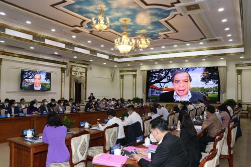 Đề xuất TPHCM có món quà ý nghĩa cho người nhập cư