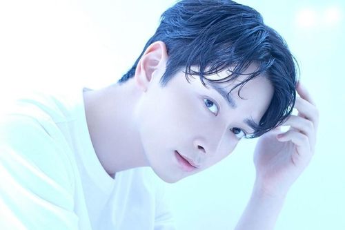 Thành viên 2PM chuẩn bị kết hôn và đón con đầu lòng, chấm dứt luôn hợp đồng với JYP