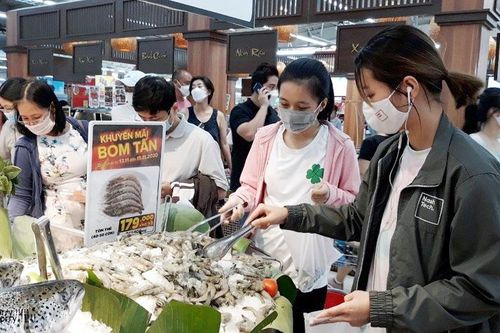 Doanh nghiệp 'rút ví' nghìn tỷ, tăng tốc dự trữ hàng Tết