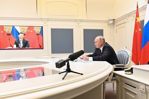 Phía sau cuộc ông Putin gặp ông Tập Cận Bình