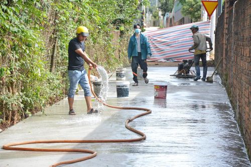 Điểm sáng xã hội hóa làm đường giao thông