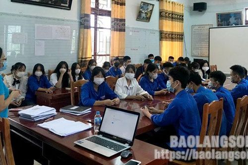 Thực hiện Quyết định 861/QĐ-TTg: Ghi nhận từ công tác tuyên truyền, phát triển lại số người tham gia BHYTTin khácTrải thảm đón nhà đầu tưChung tay phòng chống HIV/AIDS trong bối cảnh dịch COVID-19