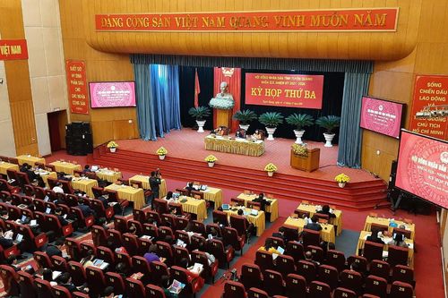 HĐND tỉnh tiếp tục nghe, xem xét các nghị quyết