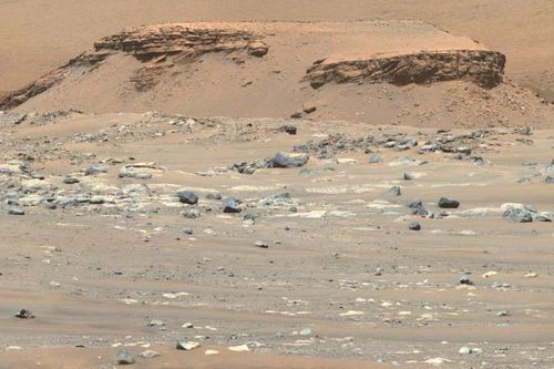 Tàu thám hiểm của NASA bất ngờ khám phá núi lửa trên sao Hỏa