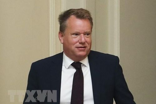 Anh hối thúc EU tìm giải pháp cho vấn đề thương mại với Bắc Ireland