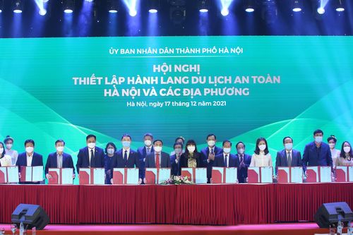 Hà Nội 'bắt tay' với các địa phương tạo hành lang du lịch an toàn