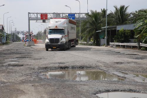 Đề xuất tạm thu hồi hoặc thanh lý hợp đồng dự án BOT Cai Lậy