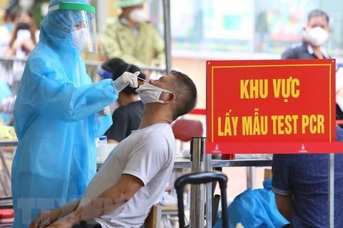 Hà Nội: Hai quận và 25 xã, phường có nguy cơ cao với COVID-19