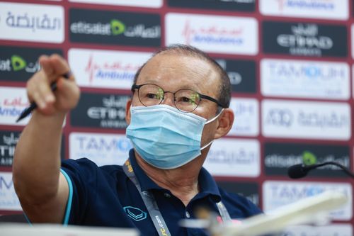 HLV Park: 'Tuyển Việt Nam gặp đội nào ở bán kết cũng vậy'