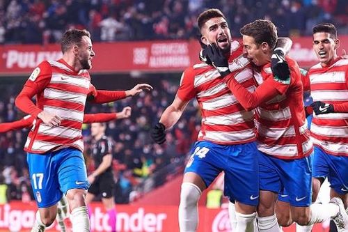 Soi kèo nhà cái Granada vs Mallorca. Nhận định, dự đoán bóng đá La Liga (20h00, 19/12)