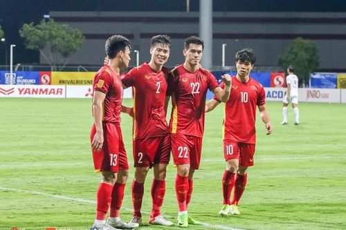 Indonesia thắng điên rồ trước Malaysia, đẩy Việt Nam đụng Thái Lan ở bán kết!