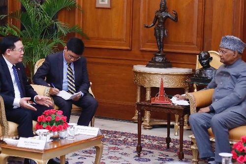 CHỦ TỊCH QUỐC HỘI VƯƠNG ĐÌNH HUỆ HỘI KIẾN TỔNG THỐNG ẤN ĐỘ
