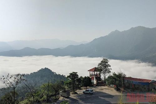 Săn mây trên đèo Tằng Quái