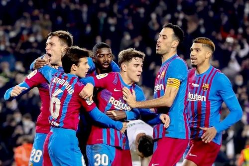 Barca và vấn đề tồn đọng sau thắng lợi