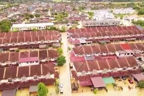 Malaysia sơ tán 30.000 người vì lũ lụt