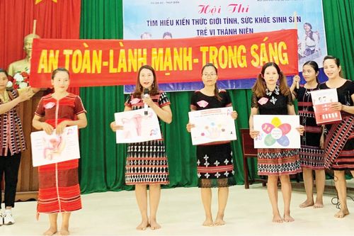 Chính trị - Xã hội Phụ nữ Nỗ lực vì chất lượng dân số