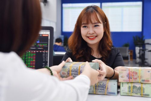 Ngân hàng rục rịch thưởng Tết Dương lịch 2022