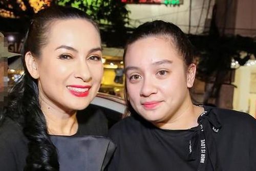 Con gái Phi Nhung đón Giáng sinh đầu tiên không còn mẹ, lộ chi tiết khiến khán giả cảm động