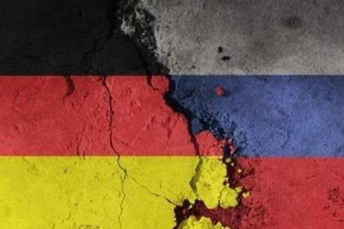 Nga ra tay trả đũa Đức, Berlin nói 'vô căn cứ'