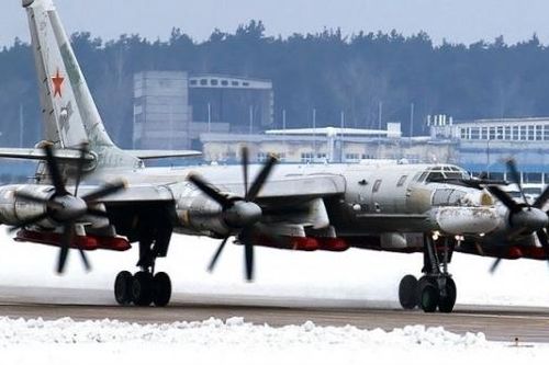 Trang bị tên lửa tầm bắn siêu xa, 'thiên nga trắng' Tu-160M của Nga thăng hạng uy lực cỡ nào?